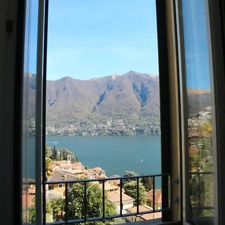 Apartmán Emy House Charming Stunning Views Balcony Ac