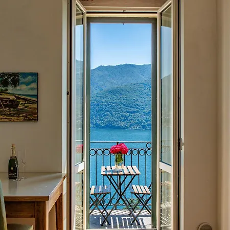 Apartmán Emy House Charming Stunning Views Balcony Ac *