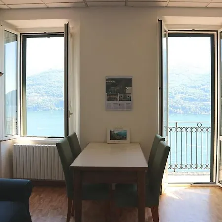 Emy House Charming Stunning Views Balcony Ac Lägenhet Carate Urio