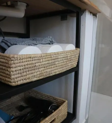 Emy House Charming Stunning Views Balcony Ac * 카라테우리오